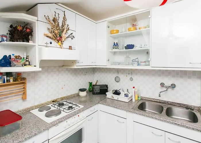 Bor דוברובניק